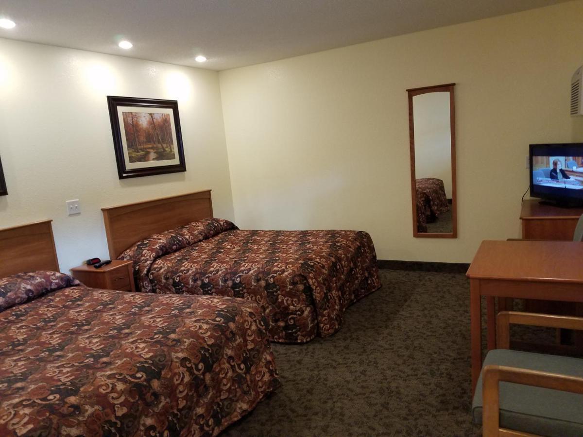 Black Hawk Motel & Suites Wisconsin Dells Exterior foto