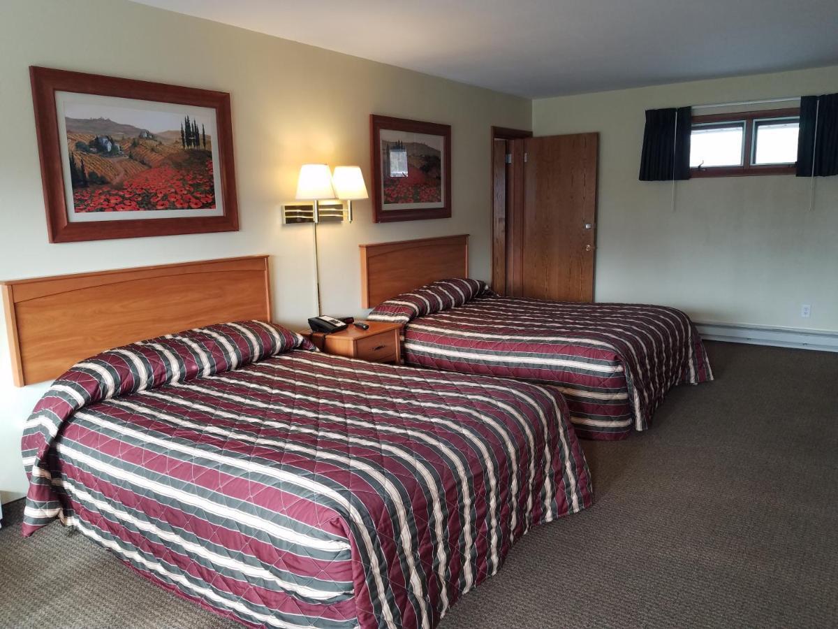 Black Hawk Motel & Suites Wisconsin Dells Exterior foto